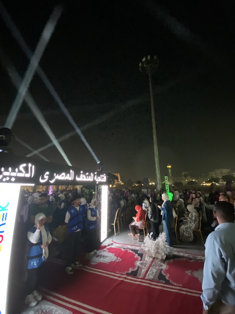 اجواء احتفالية مبهرة بساحة أبو الحجاج