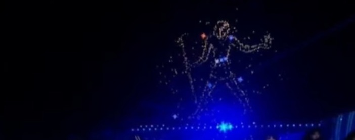 عروض ضوئية مبهرة في افتتاح المتحف المصري الكبير تعيد روح الملوك إلى السماء