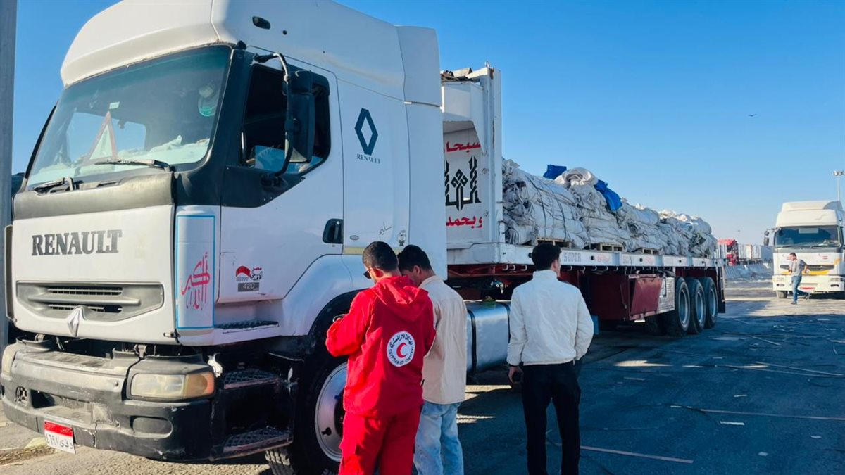 قوافل المساعدات لغزة