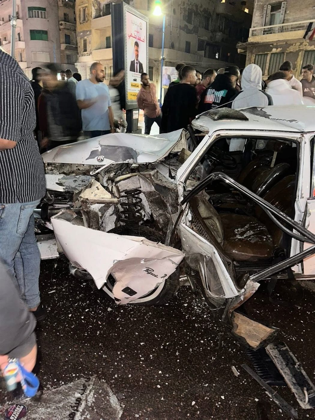 حادث تصادم لسيارتين بكورنيش الإسكندرية