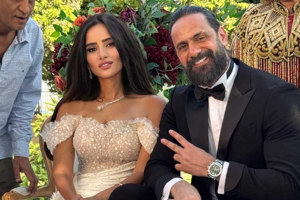 حقيقة زاوج زينة من عمرو مهدي