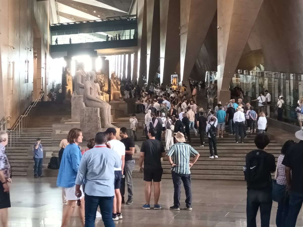 المتحف المصري الكبير يخطف الأنظار من اللحظة الأولى