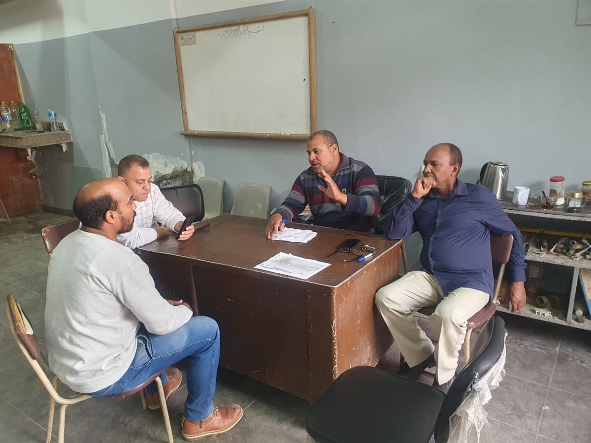 العمل تواصل اختبارات المتقدمين للعمل في مهنة نجار مسلح بدولة البوسنة والهرسك