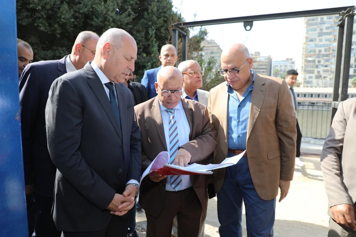 محافظ القاهرة يجري جولة بحي غرب القاهرة لمتابعة مستوى الخدمات المقدمة وأعمال رفع كفاءة المرافق 