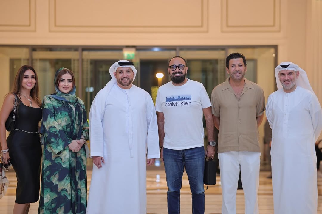 منذر درويش مع إياد نصار ومرقس عادل ومها سليم وسعيد الجناحي في بلازو فيرساتشي دبي