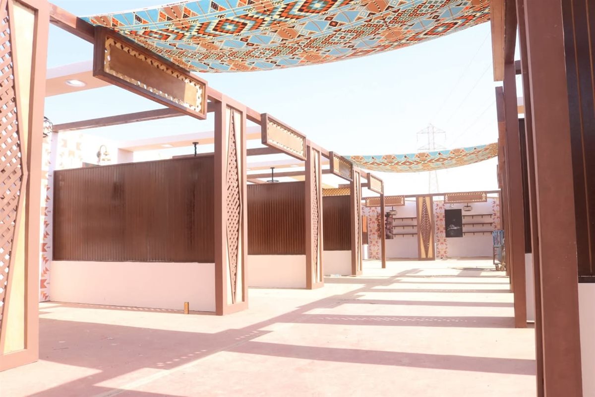 جانب من تجهيز المهرجان