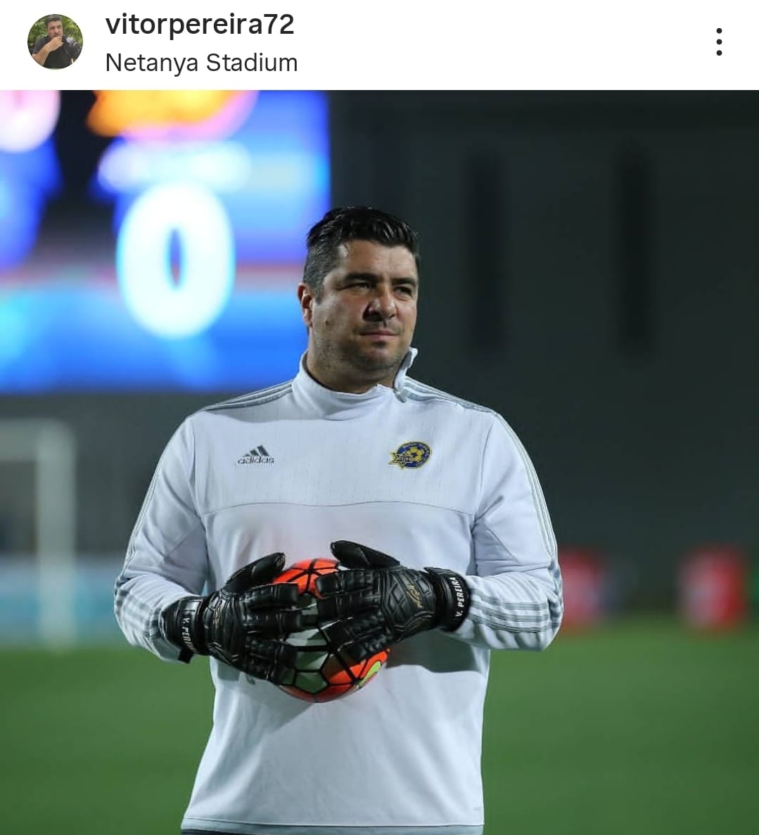 <strong>فيتور بيريرا مدرب حراس الزمالك سبق وعمل في الجهاز الفني لمكابي تل أبيب</strong>