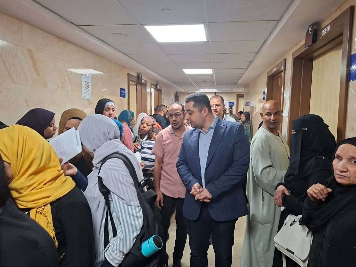 وكيل صحة قنا يتفقد مستشفى نجع حمادي