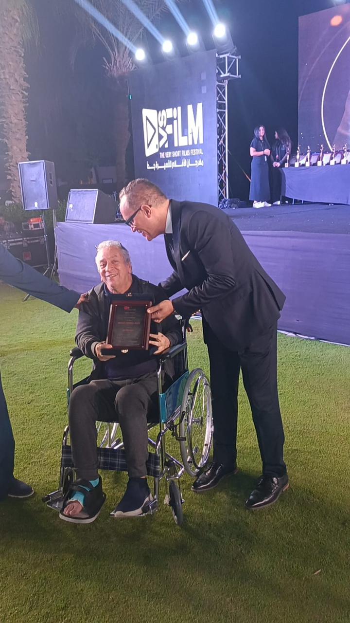 عمر عبد العزيز