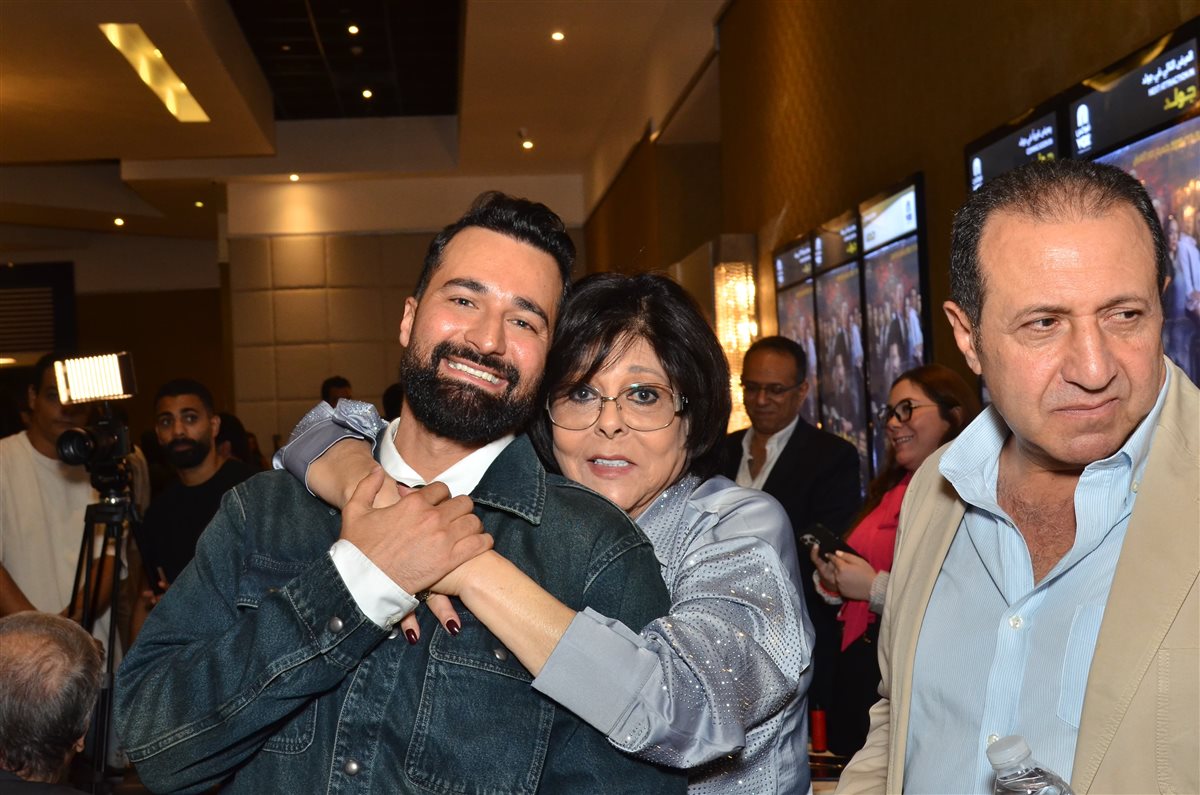 احتفال إسعاد يونس بفيلم قصر الباشا