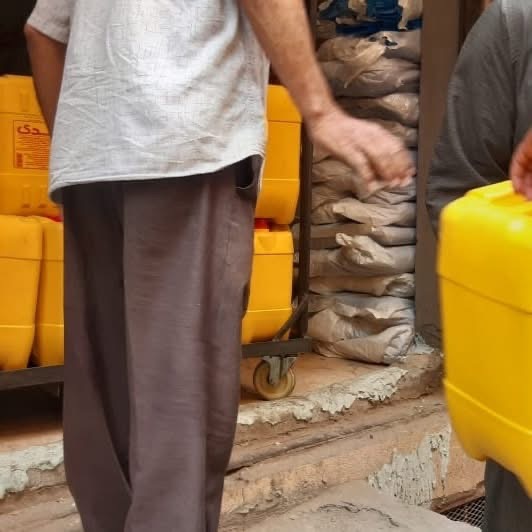 ضبط نصف طن زيوت طعام مجهولة المصدر بالأقصر 