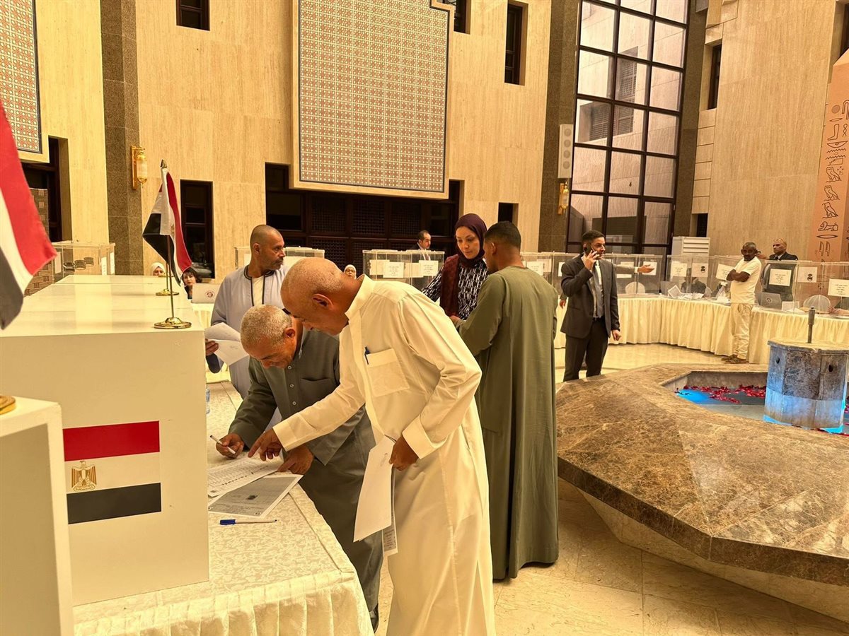 تصويت المصريين في الرياض