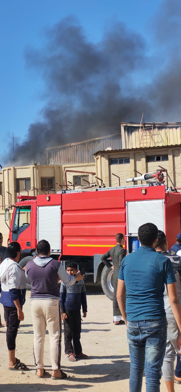 حريق مخزن مصنع ملابس