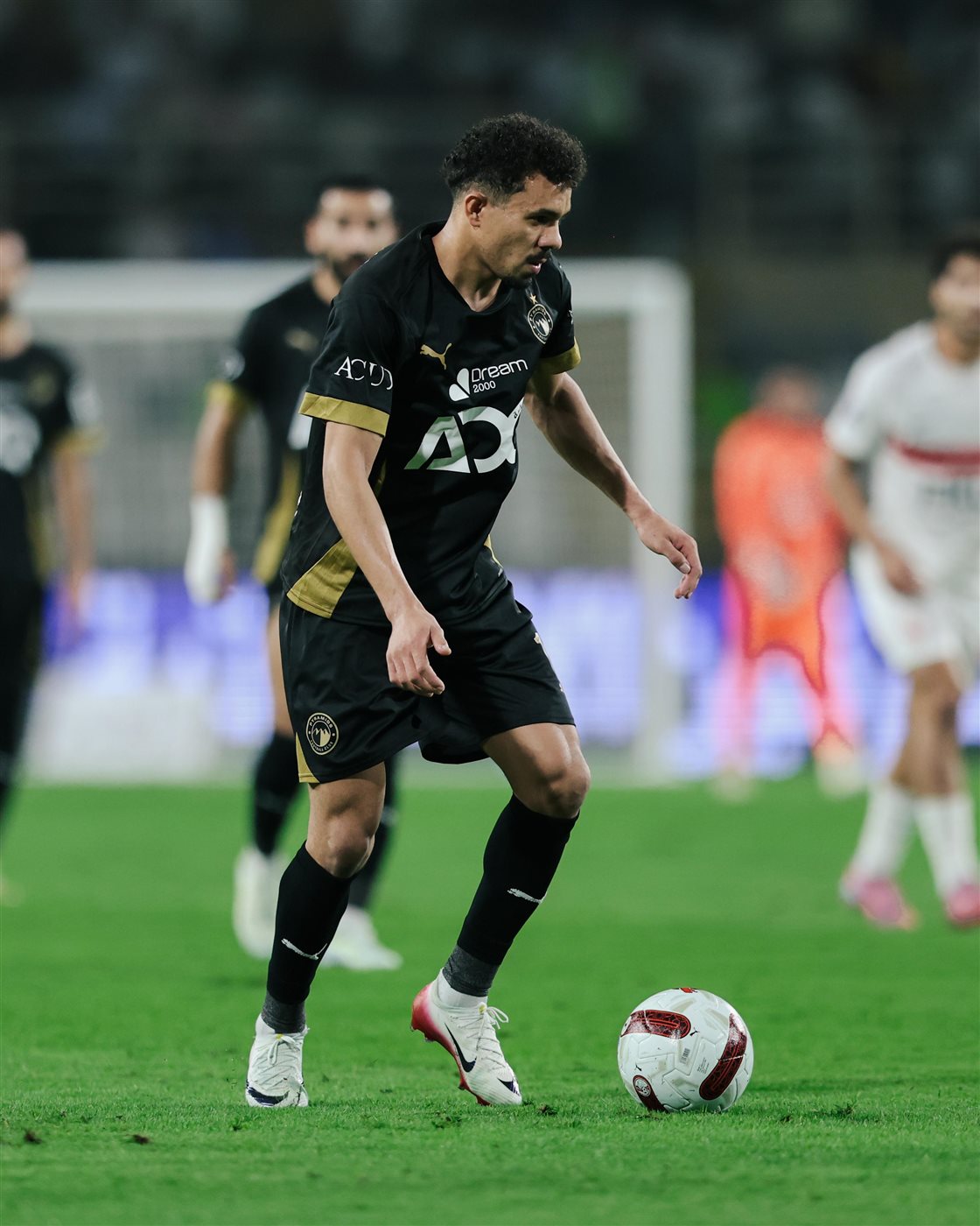 مباراة الزمالك وبيراميدز في نصف نهائي كأس السوبر المصري 2025