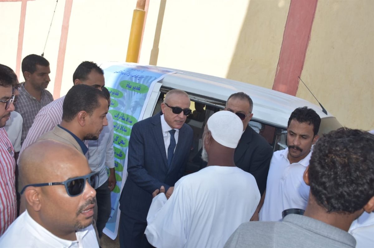 شكوى مواطن لمحافظ الأقصر