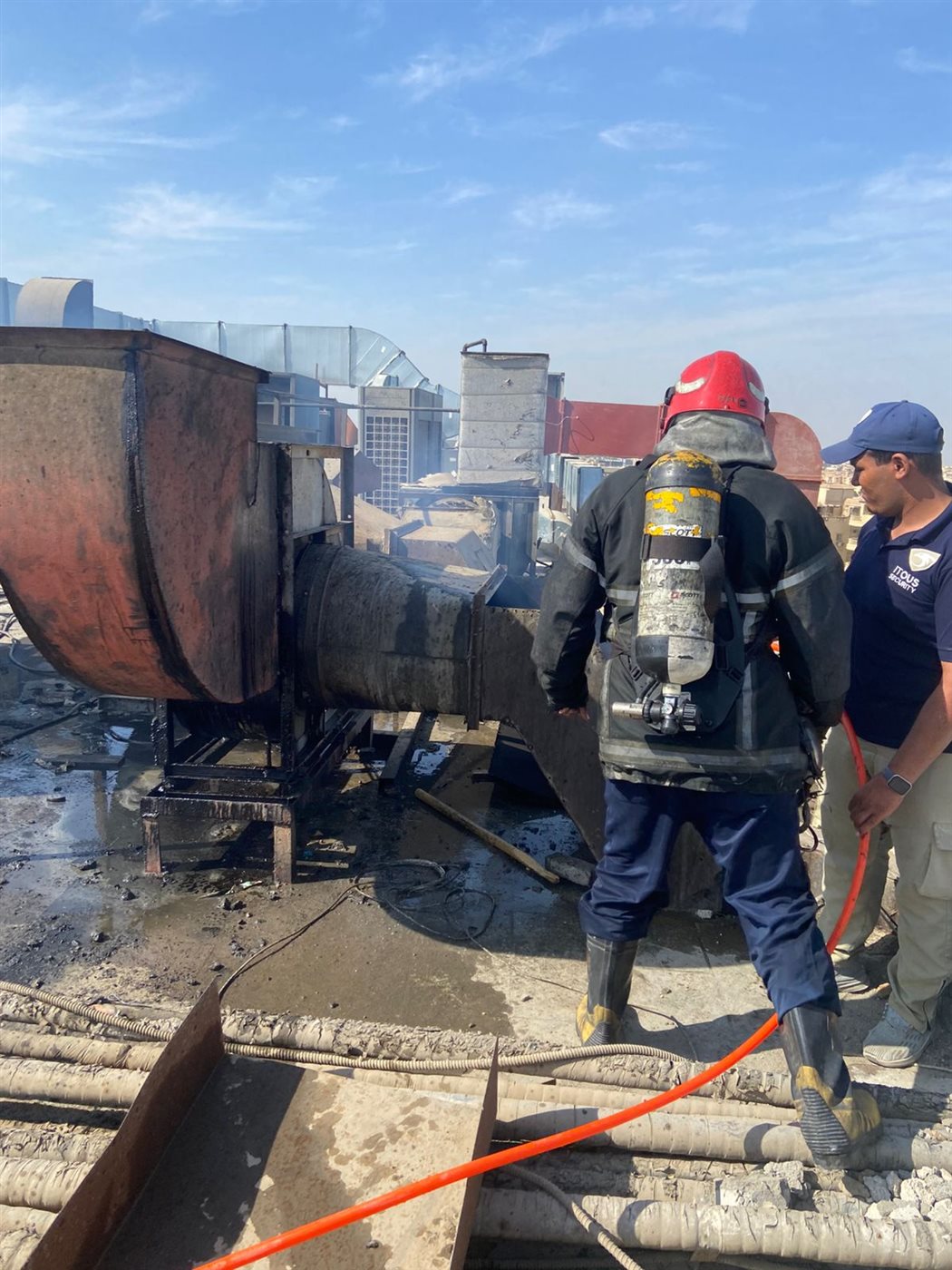 السيطرة على حريق مدخنة بمطعم المحمدي بمول ارابيلا بلازا بالتجمع الخامس