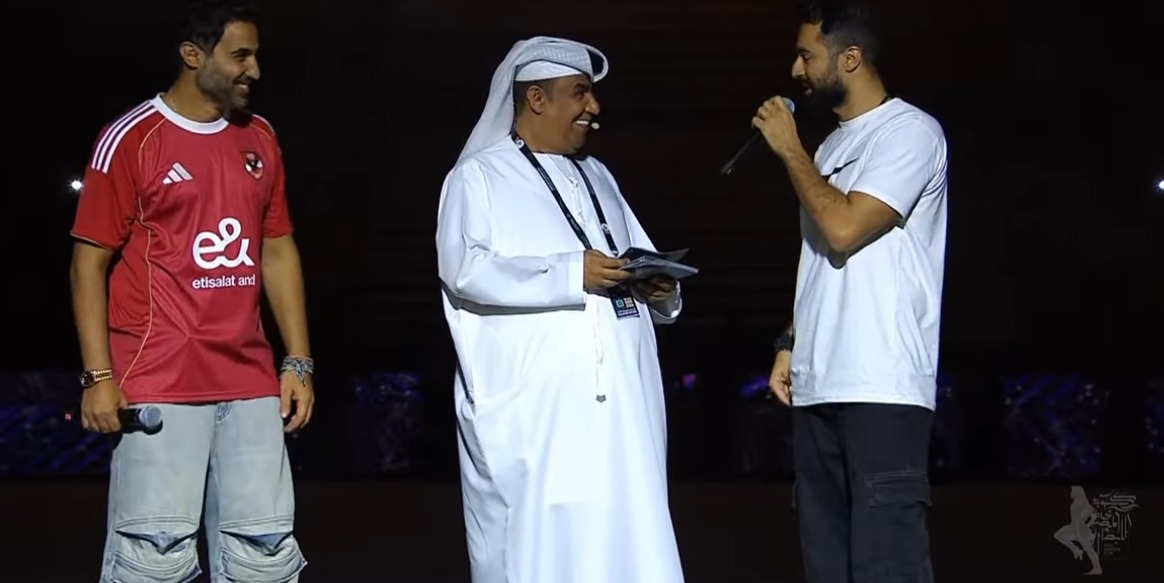 أحمد فهمي وأحمد حاتم يحضران نهائي كأس السوبر المصري