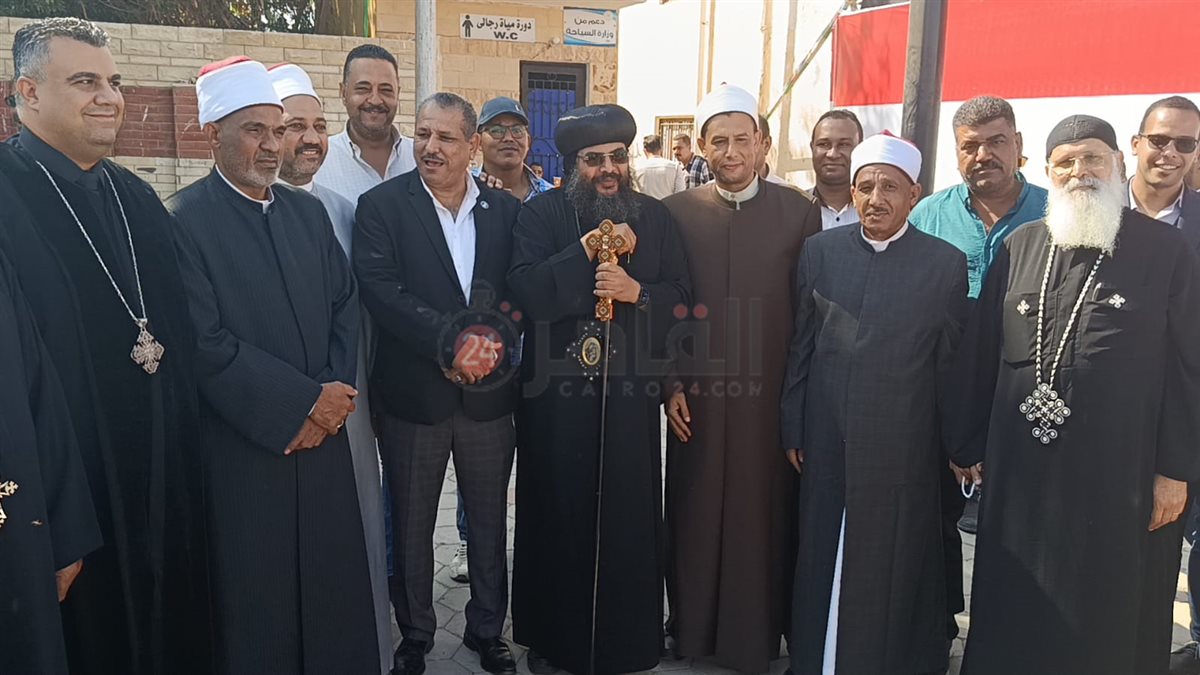 رجال الدين الإسلامي والمسيحي أمام اللجان الانتخابية بالغردقة