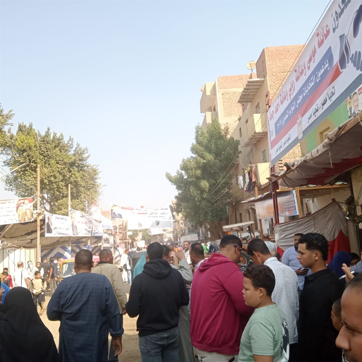 إقبال كثيف على التصويت بانتخابات مجلس النواب بقرى خط اللاهون بالفيوم