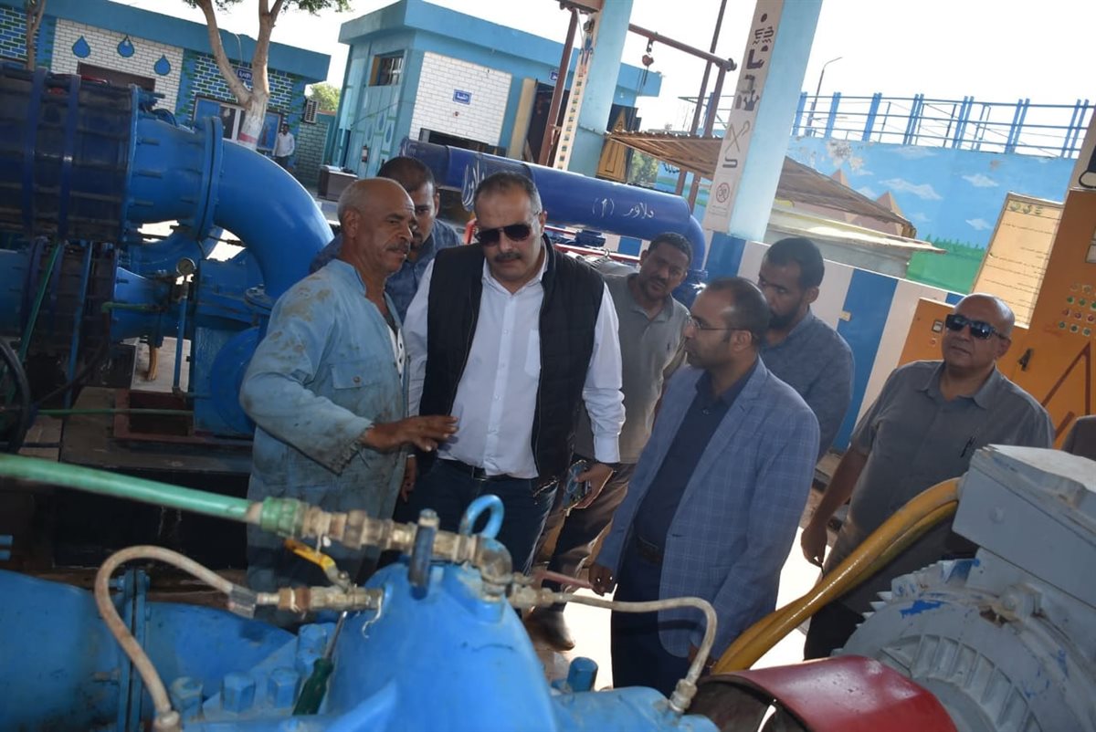 رئيس شركة المياة يتفقد محطة الصعايدة
