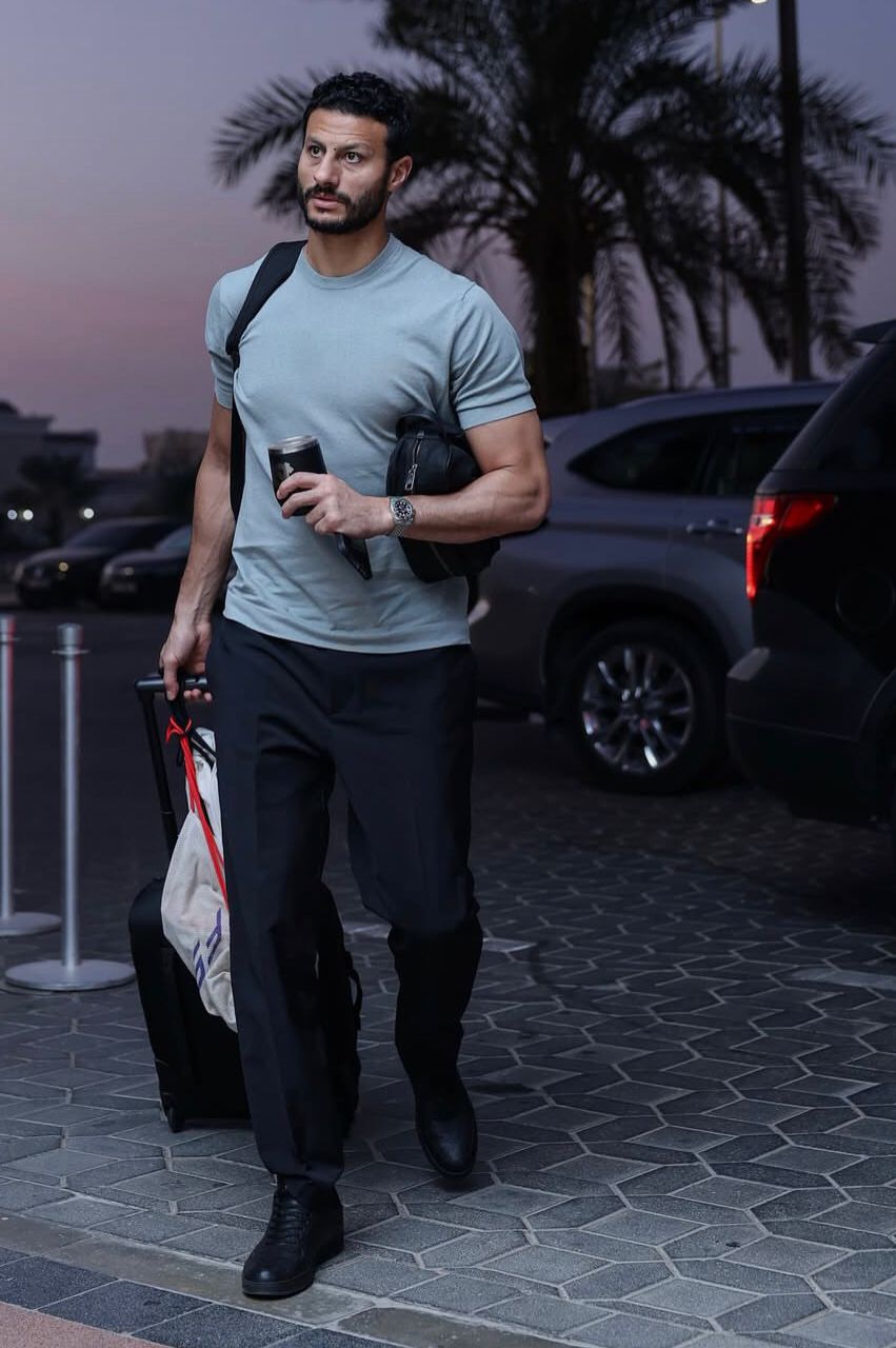 وصول لاعبي منتخب مصر وجهازه الفني إلى مقر معسكره بالإمارات