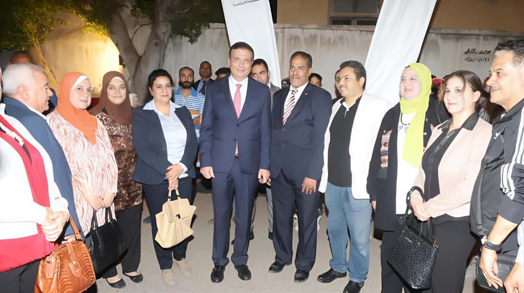 وزير الزراعة يدلي بصوته في انتخابات مجلس النواب