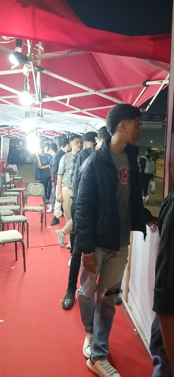 توافد كثيف للشباب على لجان الجيزة قبل أقل من ساعتين إغلاق التصويت في انتخابات النواب