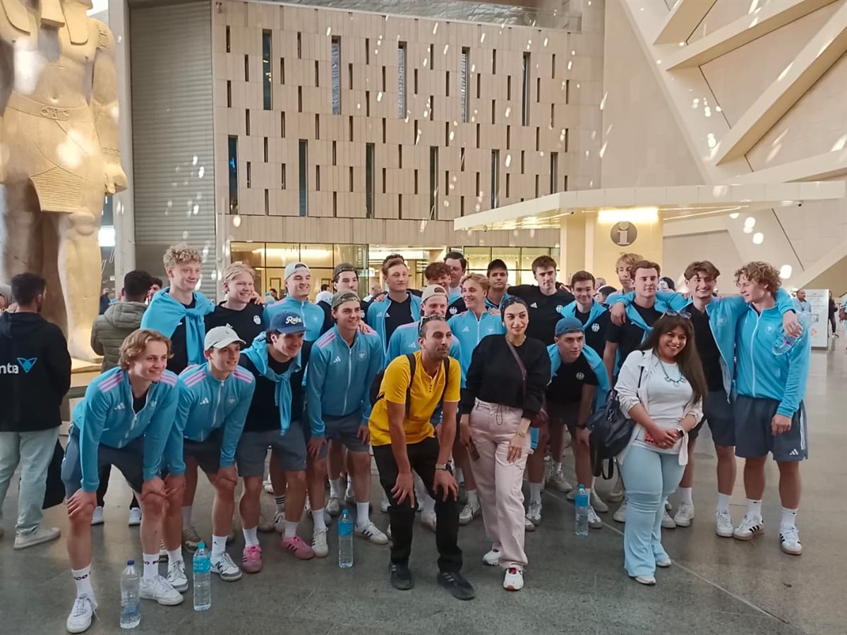 <strong>منتخب ألمانيا للهوكي يزور الأهرامات والمتحف المصري الكبير</strong>