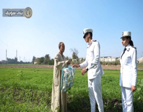 الداخلية تواصل فعاليات مبادرة كلنا واحد بداية شتاء دافئ لتوزيع الهدايا والمستلزمات الشتوية