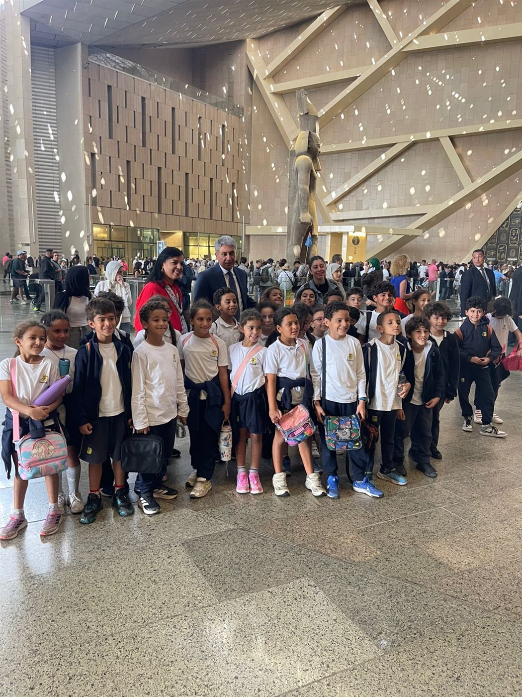 السيد شريف فتحي وزير السياحة والآثار