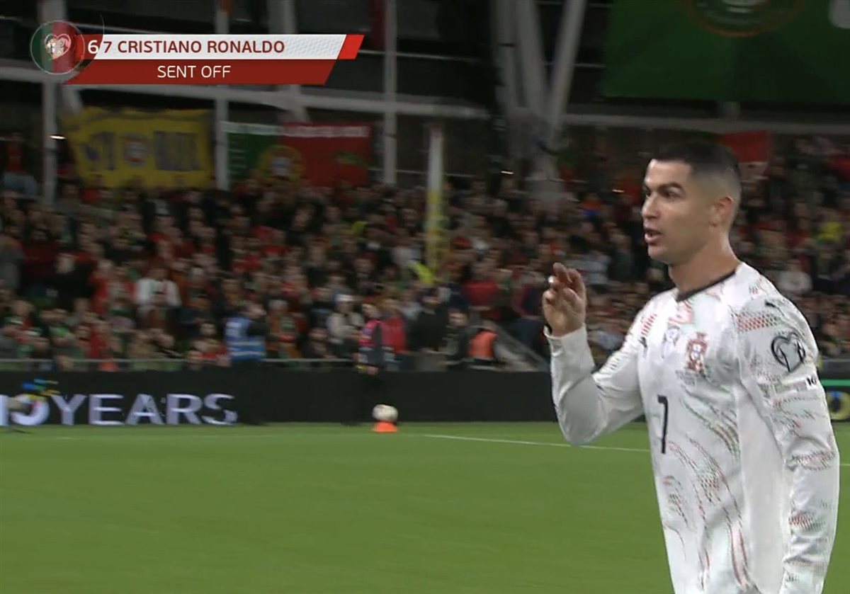 طرد رونالدو من مباراة البرتغال وأيرلندا