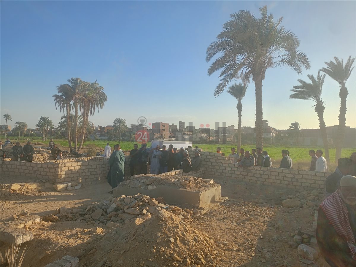 قرية الفرق بالفيوم تودع الشيخ نادي زيدان مؤذن مسجد السيدة زينب