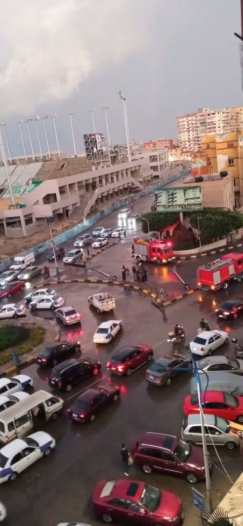 سقوط أعمدة إنارة ببورسعيد 