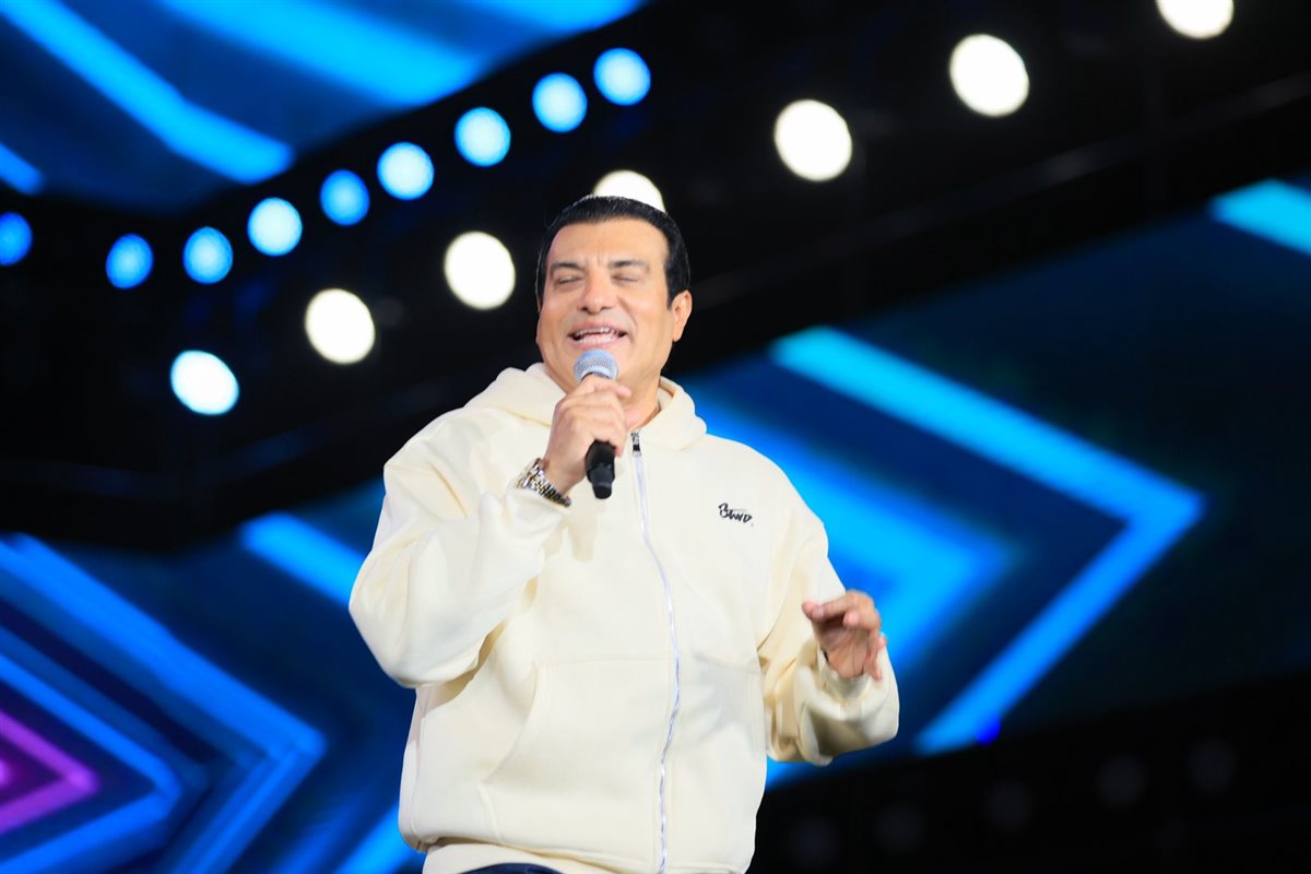 <strong>نجوم التسعينيات يتألقون في حفل افتتاح مهرجان شتاء مدينتي</strong>