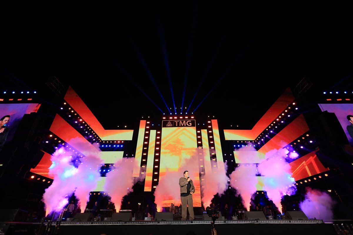 <strong>نجوم التسعينيات يتألقون في حفل افتتاح مهرجان شتاء مدينتي</strong>