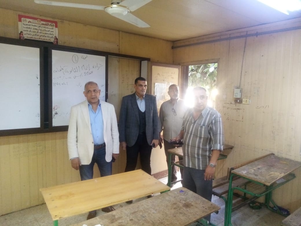 جولة تفقدية بحي الزيتون لمراجعة جاهزية مقار لجان انتخابات مجلس النواب