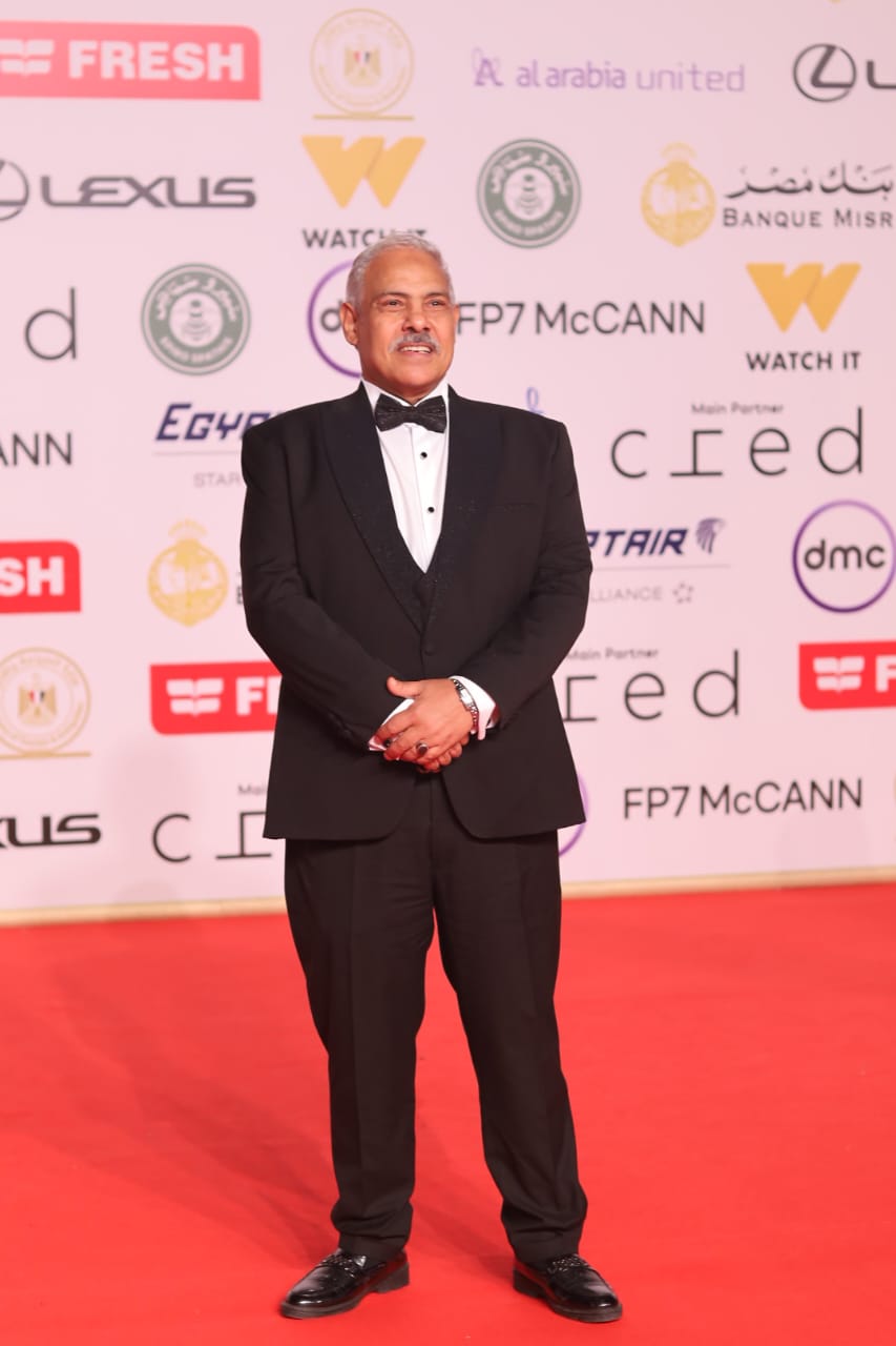 نجوم الفن على ريد كاربت فيلم 713317 بالقاهرة السينمائي