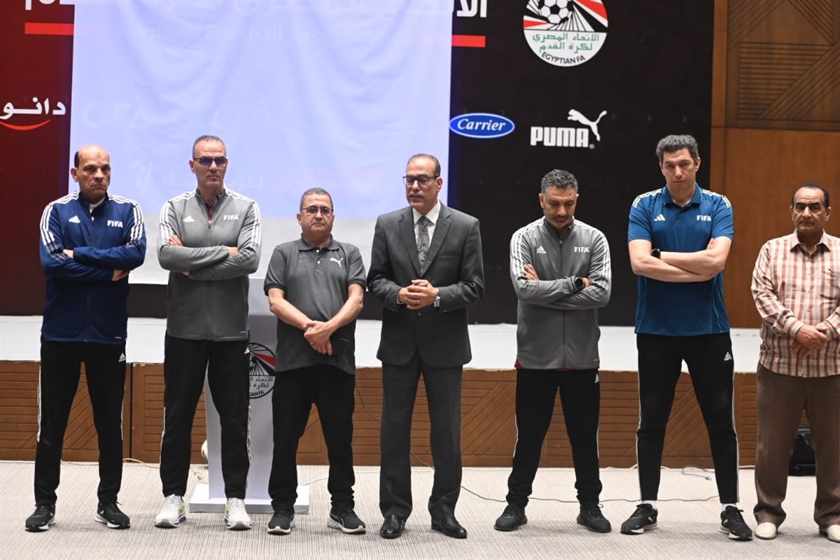 معسكر حكام النخبة