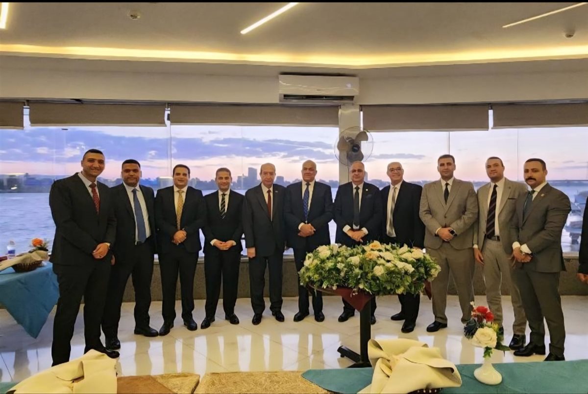 قائمة العادلي أثناء زيارة نادي قضاة سوهاج وقنا استعدادا للانتخابات