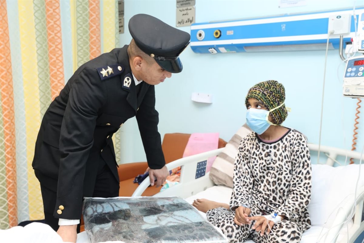 مديرية أمن الأقصر تحتفل باليوم العالمي للطفل مع متحدي السرطان