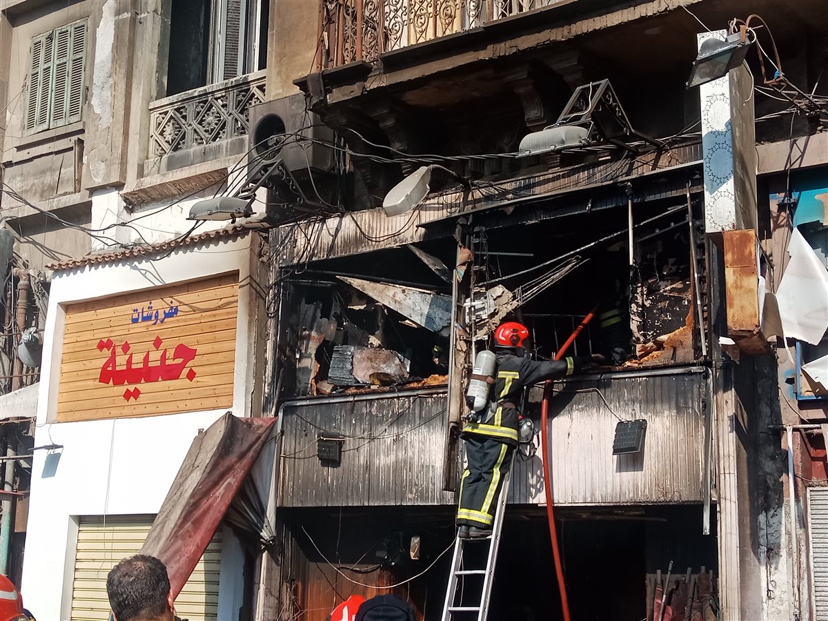 رجال الحماية المدنية 