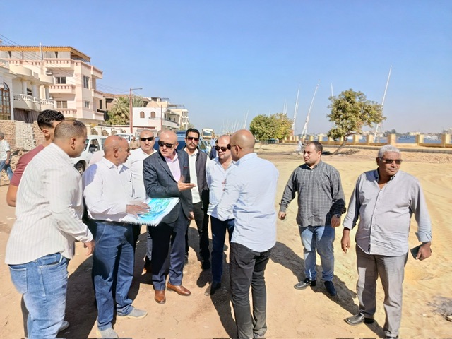 محافظ الأقصر وجولة في الأقالتةً