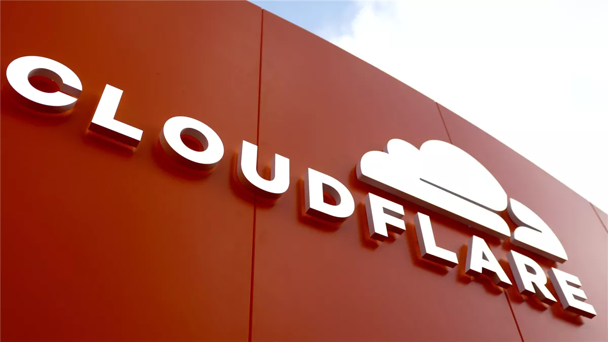 كلاود فلير cloudflare سبب توقف مواقع الانترنت على مستوى العالم.. ماهو؟