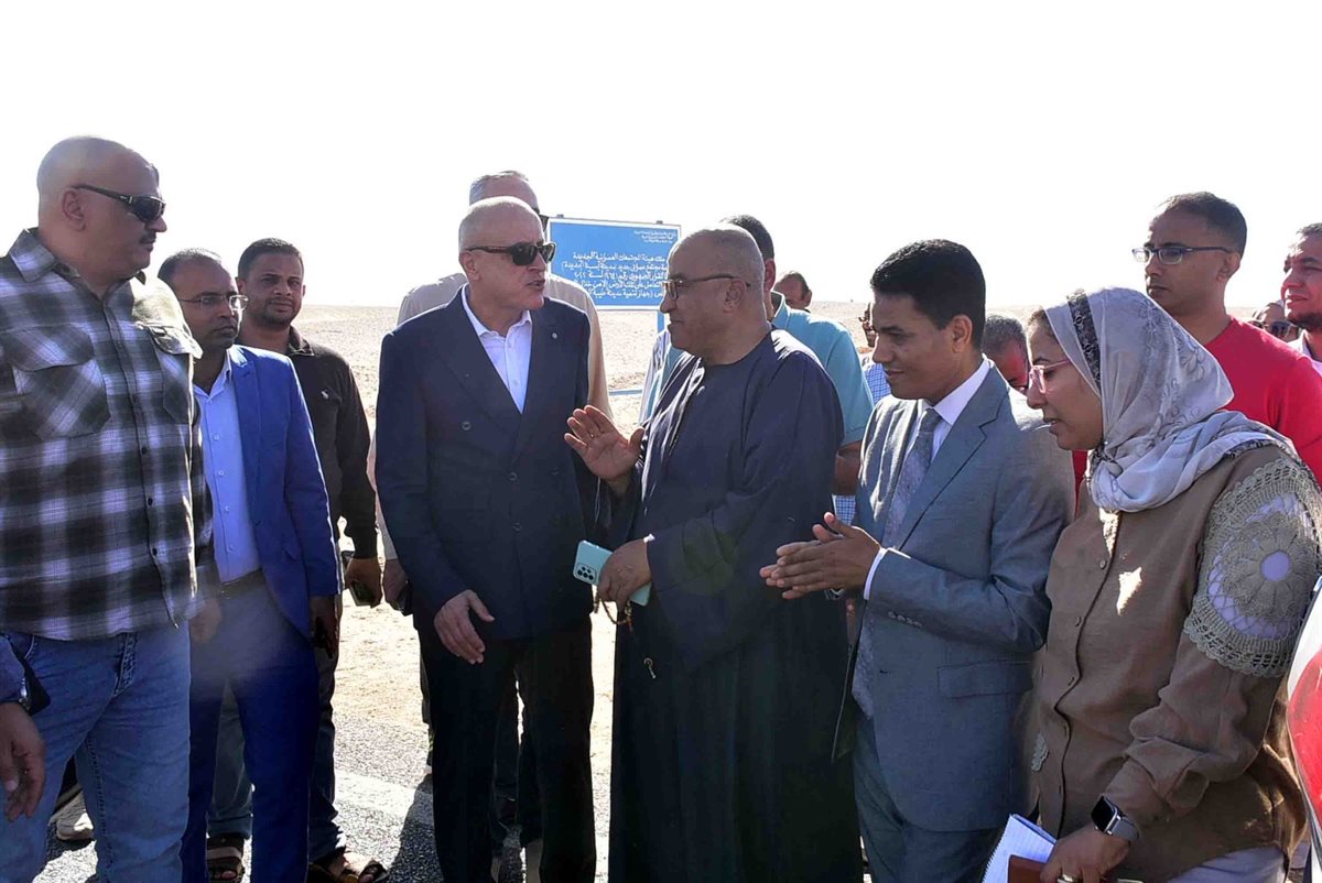 جولة محافظ الأقصر في اسنا