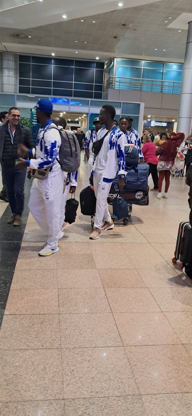 <strong>بعثة ريفرز يونايتد تصل القاهرة استعدادًا لمواجهة بيراميدز في افتتاح مجموعات دوري الأبطال</strong>