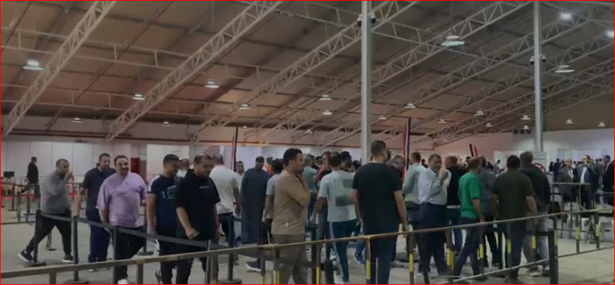 المصريون بجدة يتوافدون للإدلاء بأصواتهم في انتخابات مجلس النواب بالمرحلة الثانية