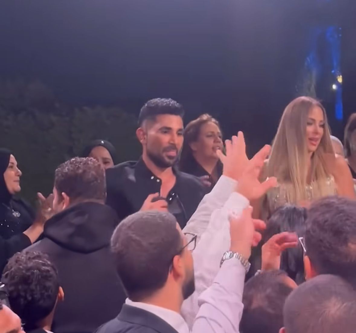 ريم مصطفى تحتفل بزفاف نجلها.. وأول ظهور لـ أحمد سعد بعد وعكته الصحية الأخيرة