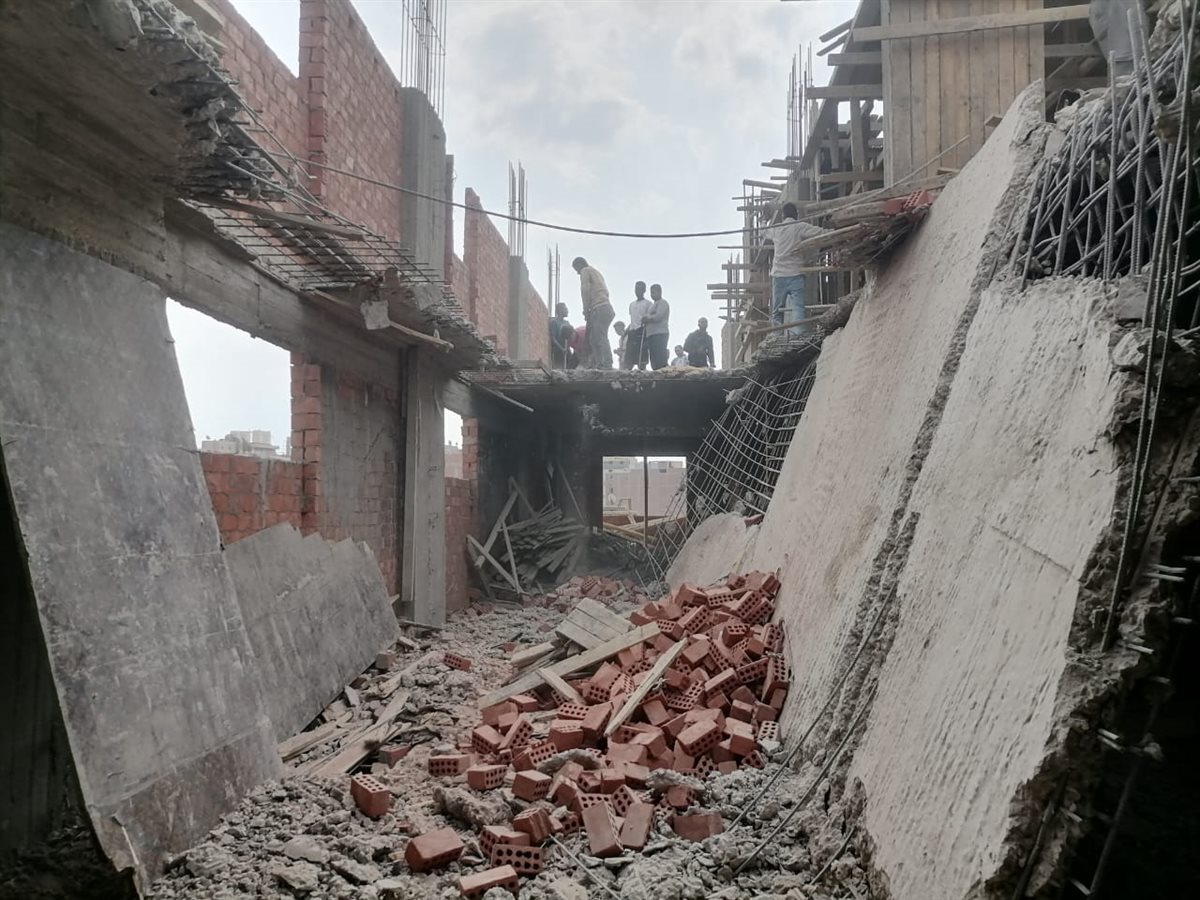 حملات تفتيش مفاجئة بالقاهرة.. إحالة مخالفات بناء للنيابة وإزالة أدوار مخالفة وغلق محال غير مرخصة