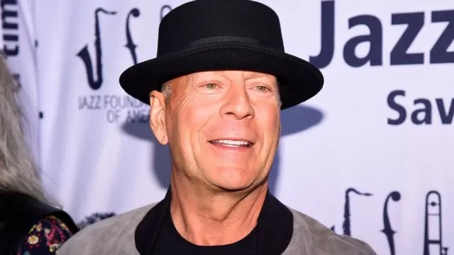 نجم هوليوود بروس ويليس