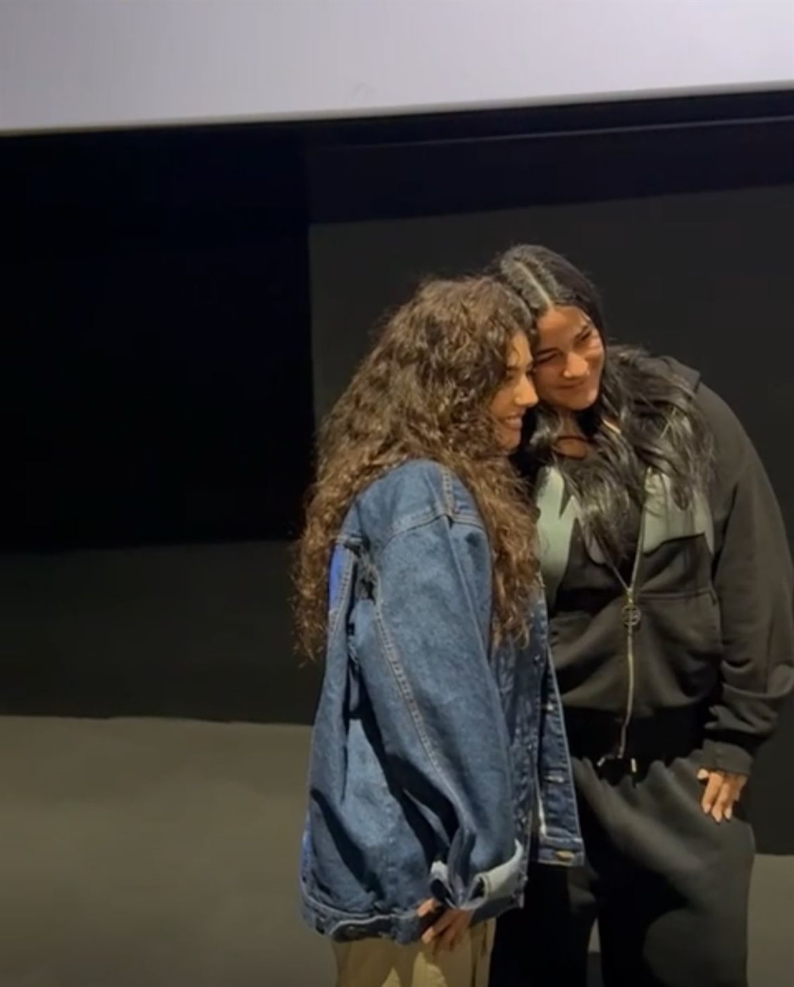 مايان السيد السينما لمشاهدة فيلم ولنا في الخيال حب مع الجمهور